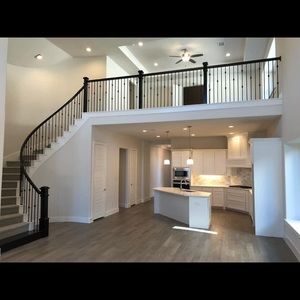 Meet your Posher, Luis